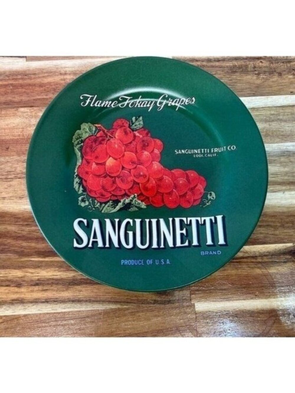 Oneida Label Collection Sanguinetti Flame Tokay Grapes Plate Green